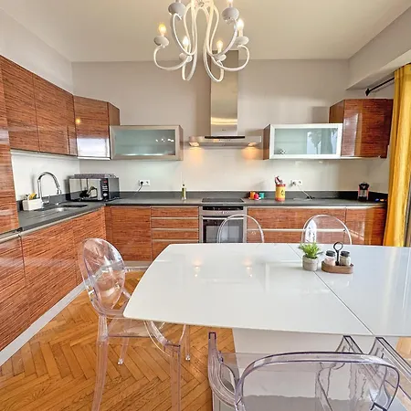 Appartement Cosy Cariatides Promenade